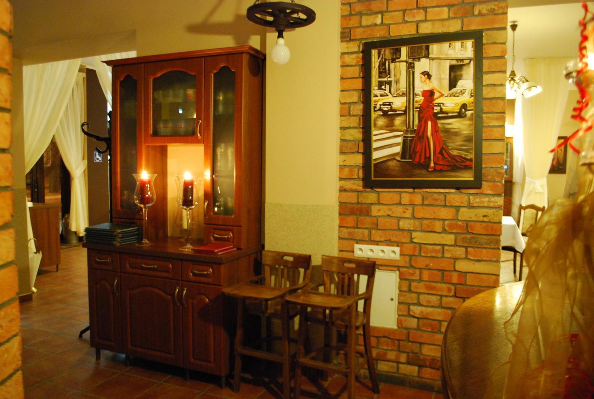 סלוביצה Hotel Anka מראה חיצוני תמונה